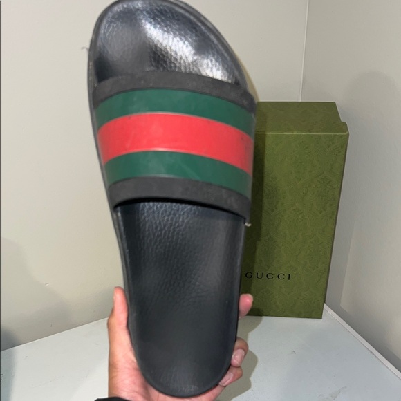 Gucci Men's Black, Red, and Green Slide Sandals - Picture 7 of 12